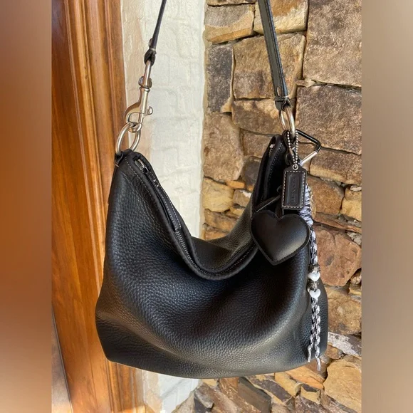 Coach Vintage Slouchy Hobo Bag - Picture 16 of 16